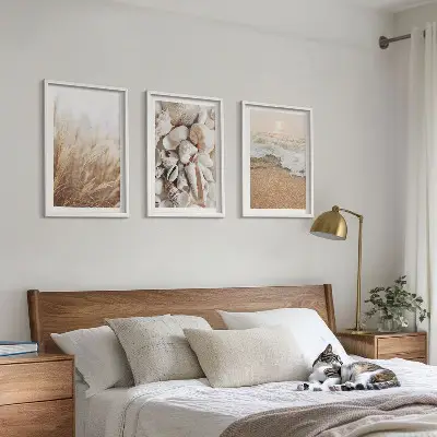 Conjunto de quadros para sala de estar com motivos de praia, conchas e ondas