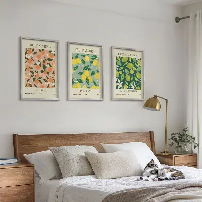Conjunto de quadros para sala de estar com estampas de padrões florais cítricos e frutados