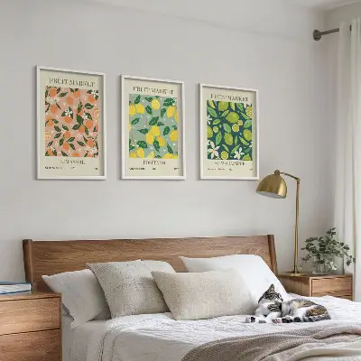 Conjunto de quadros para sala de estar com estampas de padrões florais cítricos e frutados