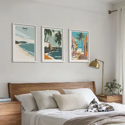 Conjunto de 3 quadros com moldura de praias tropicais e palmeiras