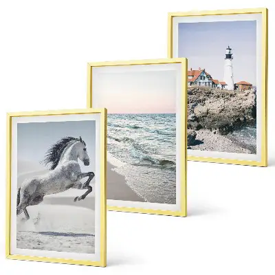 Conjunto de quadros decorativos para sala de estar com estampa de cavalos, praia, farol e ondas