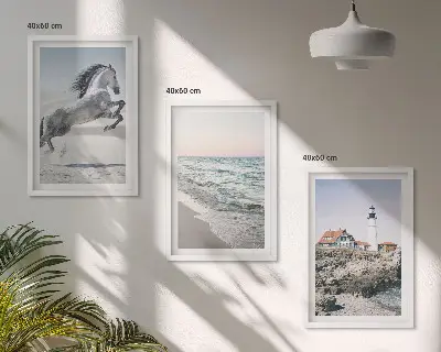 Conjunto de quadros decorativos para sala de estar com estampa de cavalos, praia, farol e ondas