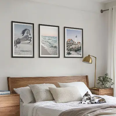 Conjunto de quadros decorativos para sala de estar com estampa de cavalos, praia, farol e ondas
