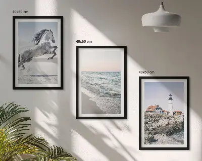 Conjunto de quadros decorativos para sala de estar com estampa de cavalos, praia, farol e ondas