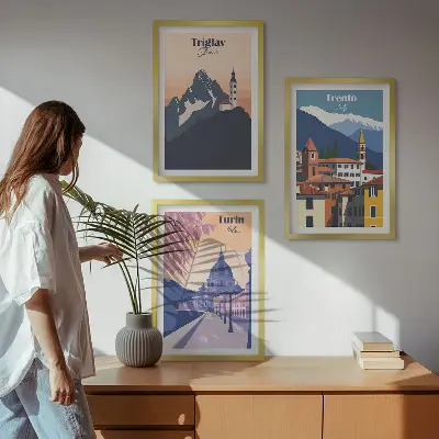 Conjunto de quadros para sala de estar com ilustrações retrô de arquitetura de montanha