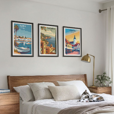 Conjunto de 3 quadros com moldura Vistas de cidades costeiras