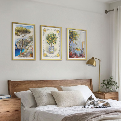 Conjunto de 3 quadros com moldura Vista para o mar de limoeiros