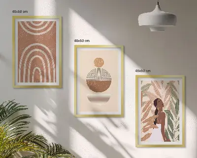 Conjunto de 3 quadros com moldura com padrões geométricos e plantas elegantes