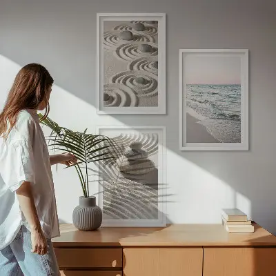 Conjunto de 3 quadros com moldura estampa de ondas, areia, água e pedras na praia
