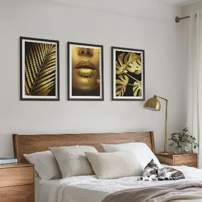 Conjunto de quadros decorativos modernos estampa de boca de mulher com folhagem de costela de adão