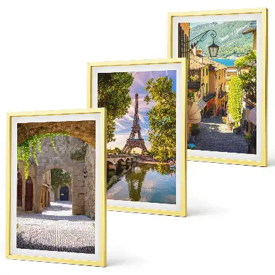Conjunto de 3 quadros com moldura estampa de ruas com arquitetura Eiffel
