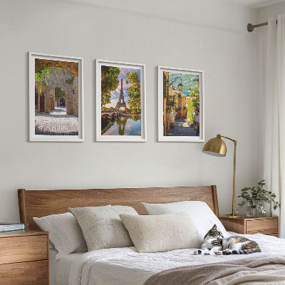 Conjunto de 3 quadros com moldura Ruas com arquitetura Eiffel