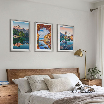 Composição de quadros moderna reflexos nas rochas dos lagos de montanha