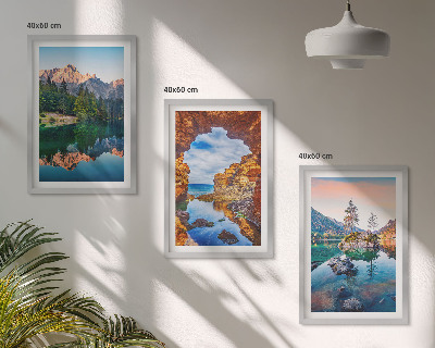 Composição de quadros moderna reflexos nas rochas dos lagos de montanha