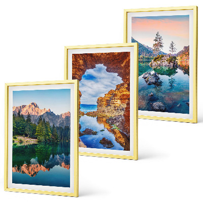 Composição de quadros moderna reflexos nas rochas dos lagos de montanha