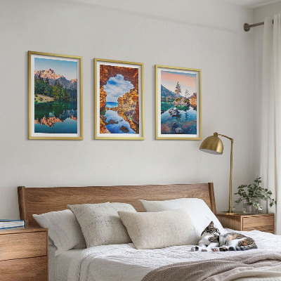 Composição de quadros moderna reflexos nas rochas dos lagos de montanha