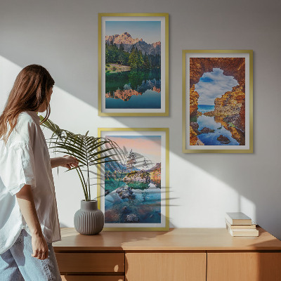 Composição de quadros moderna reflexos nas rochas dos lagos de montanha