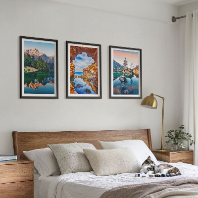 Composição de quadros moderna reflexos nas rochas dos lagos de montanha