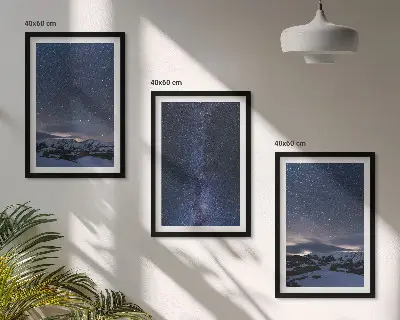 Conjunto de quadros para sala de estar com estampa de céu noturno com montanhas e estrelas