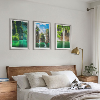 Composição de quadros moderna Paisagens verdes com cachoeiras