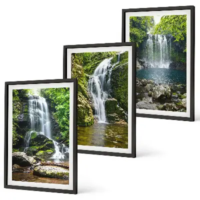 Conjunto de quadros para sala de estar com estampa de cachoeiras em meio à vegetação exuberante