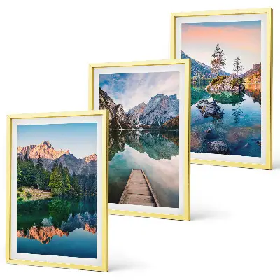 Composição de quadros moderna floresta com reflexos em lago de montanha