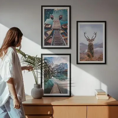 Conjunto de quadros para sala de estar com temática de barcos no lago, veados e montanhas