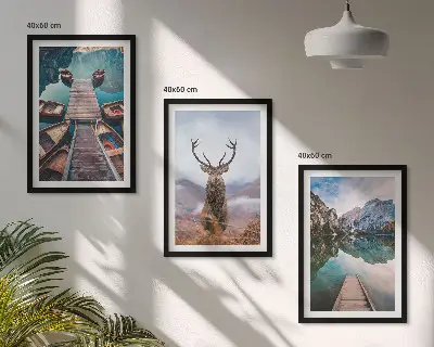 Conjunto de quadros para sala de estar com temática de barcos no lago, veados e montanhas