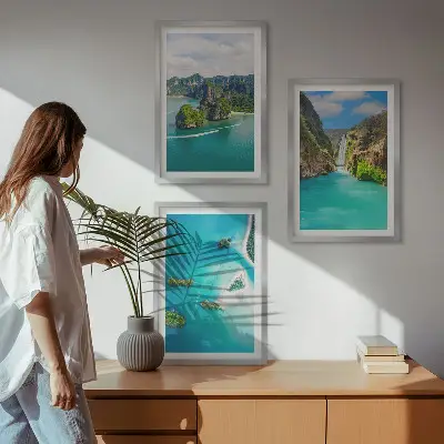 Conjunto de 3 quadros com moldura estampa ilhas tropicais com águas turquesas