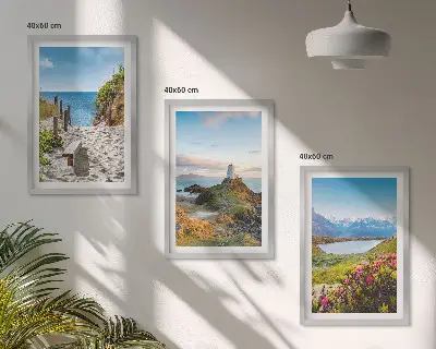Conjunto de quadros para sala de estar com estampas de praia, farol, montanhas e flores