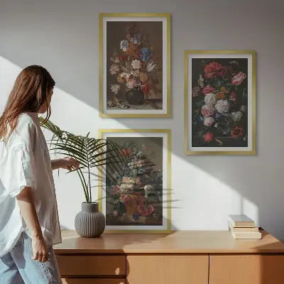 Composição de quadros moderna com arranjos de flores em vasos