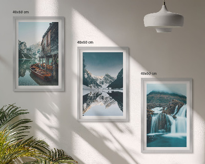 Conjunto de 3 quadros com moldura Paisagens montanhosas, cachoeira e lago