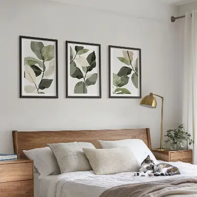 Composição de quadros moderna com folhas de plantas pintadas em estilo boho