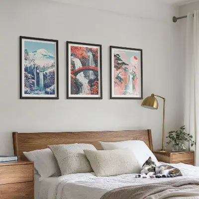 Composição de quadros moderna com cachoeiras, montanhas, ponte e árvores