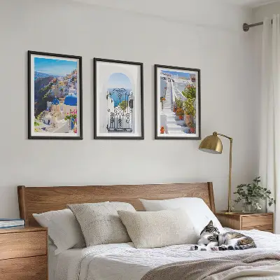 Conjunto de quadros para sala de estar com tema de arquitetura de Santorini Oia