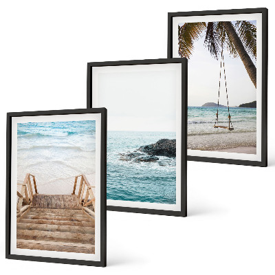 Conjunto de 3 quadros com moldura Balanço de praia com escada
