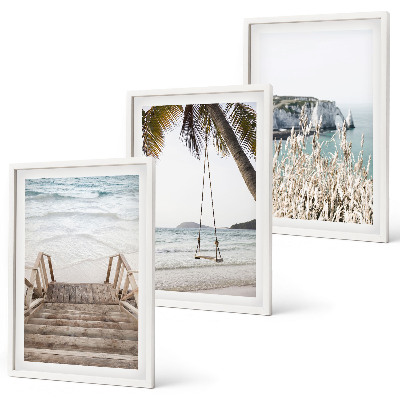 Conjunto de quadros para sala de estar balanço de madeira na escada da praia