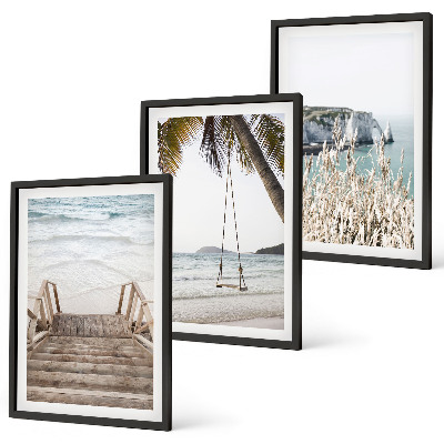 Conjunto de quadros para sala de estar balanço de madeira na escada da praia