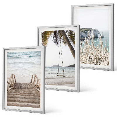 Conjunto de quadros para sala de estar balanço de madeira na escada da praia