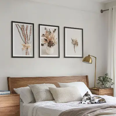 Composição de quadros moderna com ramos de flores minimalistas