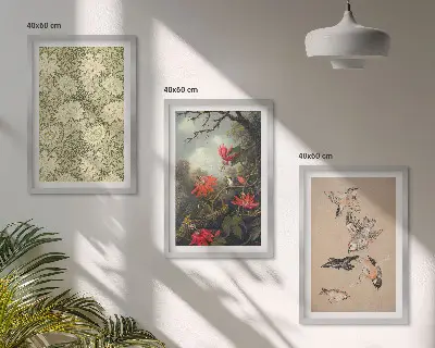 Conjunto de 3 quadros com moldura com estampas de flores, pássaros e natureza