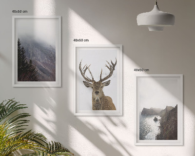 Conjunto de 3 quadros com moldura Paisagem montanhosa com veados