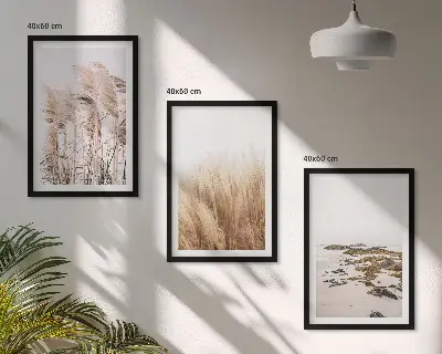 Conjunto de quadros para sala de estar com campos de capim-dos-pampas e praia boêmia