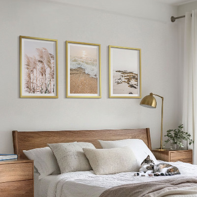 Composição de quadros moderna Grama de praia, ondas, pedras, estilo boho