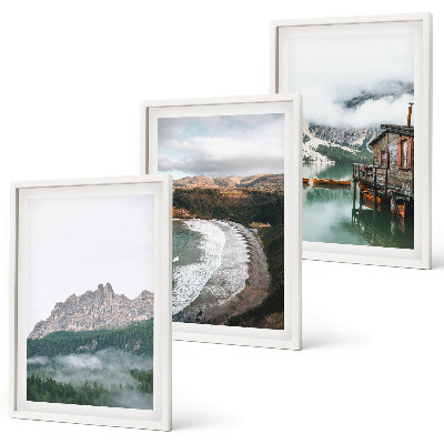 Conjunto de 3 quadros com moldura Casa de madeira nas praias da montanha