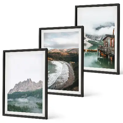 Conjunto de 3 quadros com moldura estampa de casa de madeira nas praias da montanha
