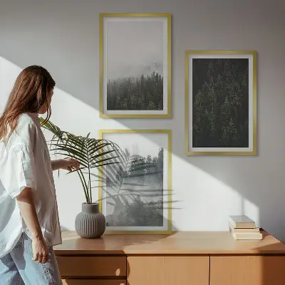 Conjunto de quadros para sala de estar com tema de florestas verdes, neblina e natureza