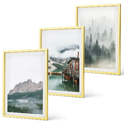 Conjunto de 3 quadros com moldura Montanhas, lago, chalé, neblina