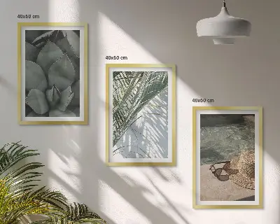 Conjunto de quadros para sala de estar com estampas de plantas tropicais para férias