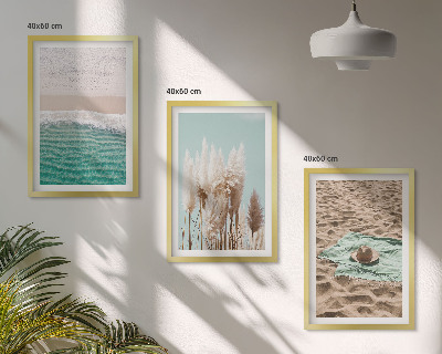 Conjunto de 3 quadros com moldura chapéu de grama com ondas de praia